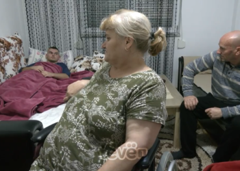 Dy fëmijë ndërruan jetë nga e njëjta sëmundje, në rrezik dhe fëmija i tretë