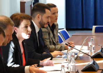 Gërvalla e mohon që ka pasur hyrje të dhunshme në zyrat e punonjësve