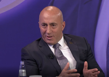 Haradinaj: Kurti më shpesh e takon Vuçiqin sesa Glaukun