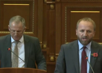 Prokuroria nis hetimet për pretendimet se Besnik Bislimi u kërcënua nga Abelard Tahiri