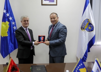 Takohen drejtorët e Policisë Kosovë-Shqipëri, Hoti pret Rrumbullakun