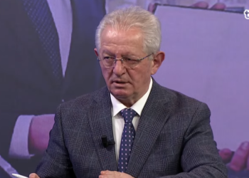 Hyseni: Asnjëherë s’do të ketë kthim të ushtarëve serbë në Kosovë, le ta harrojë Vuçiqi