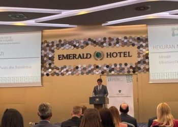 Murati kërkon të respektohen të drejtat e punëtorëve