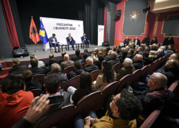 Kurti thotë se buxheti për komunat në vitin 2023 do të jetë më i lartë për rreth 100 milionë euro