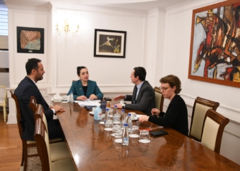 Osmani, Konjufca e Kurti marrin pjesë në dëgjimin publik për Projektligjin për Liritë Fetare