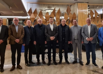 Krasniqi në darkën e fundvitit falënderon kryetarët e Komunave nga  radhët e PDK-së