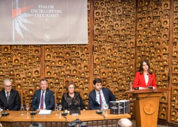 U promovua fjalori enciklopedik i autorit Hajrullah Koliqi