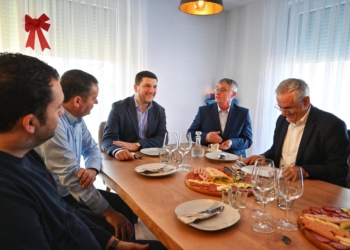 Krasniqi e quan vlerë të madhe harmoninë ndërfetare në Kosovë