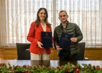 Ministria e Arsimit dhe Shoqata e të Shurdhërve me marrëveshje bashkëpunimi