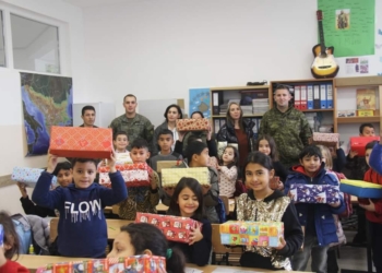 FSK shpërndan dhurata për fëmijët