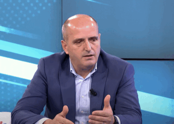 Hyseni: Rifat Latifi ka qenë ministri më i pasuksesshëm i Shëndetësisë që nga paslufta