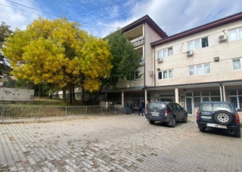 Kanë filluar punën gjyqtarët dhe stafi administrativ i Gjykatës Themelore të Mitrovicës në veri