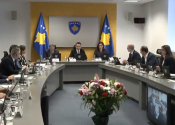 Qeveria ndan 30 mijë euro për pranimin dhe strehimin e gazetarëve afgan