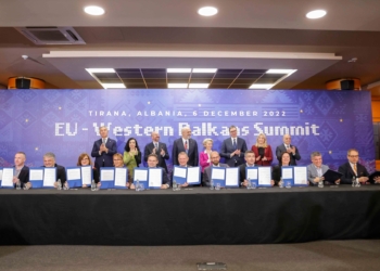 Këto janë përfitimet e Kosovës nga marrëveshja për roaming e nënshkruar në Samitin në Tiranë