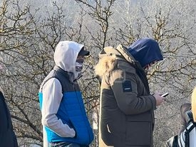 Persona të maskuar në protestën e serbëve në Rudar