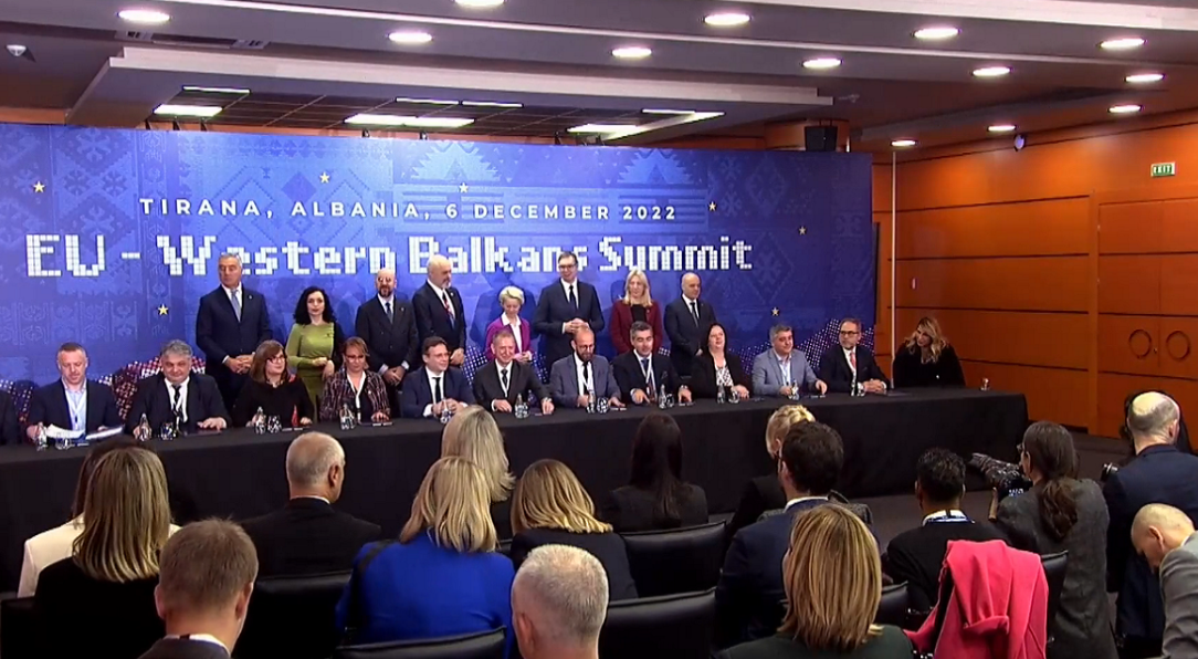 Nënshkruhet marrëveshja Roaming mes vendeve të BE-së dhe Ballkanit Perëndimor