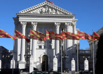 Maqedonia e Veriut i heq shtetësinë oligarkut pro-rus