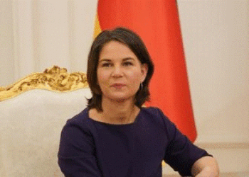 ​Baerbock: 50 milionë euro të tjera ndihmë për Ukrainën