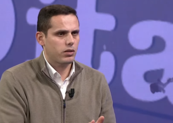 Gruda thotë se Qeveria Kurti nuk do që t’i rrisë pagat e qytetarëve