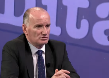 Çollaku: As kryeministri e as presidentja nuk duhet të përzihen në vendimet e gjyqësorit