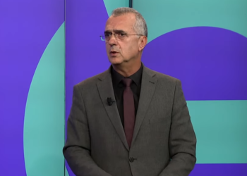 Dugolli thotë se serbët në veri të Kosovës janë të kërcënuar nga Serbia