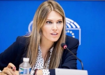 Arrestohet nënkryetarja e Parlamentit Evropian