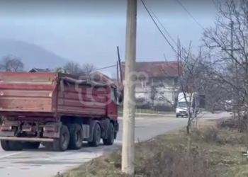 Hiqet barrikada në Zupç