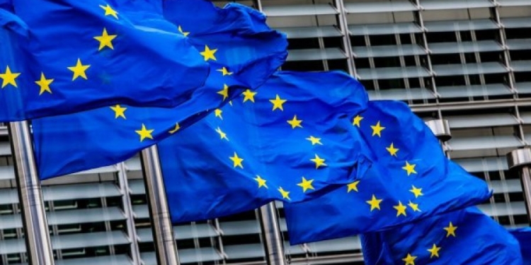 BE i bën presion Serbisë për sanksionet kundër Rusisë