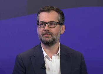 Çeku: Në fillim të vitit të ardhshëm do ta kemi projektin për stadiumin e Gjilanit