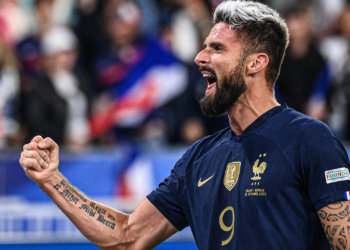 Franca kalon tutje, Giroud golashënuesi më i mirë francez