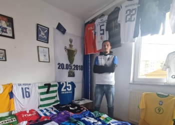 Parajsa e futbolldashësve në dhomën e Gëzim Halilit