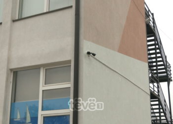 Komuna e Prishtinës ndan 90 mijë euro për kamerat e sigurisë në shkolla