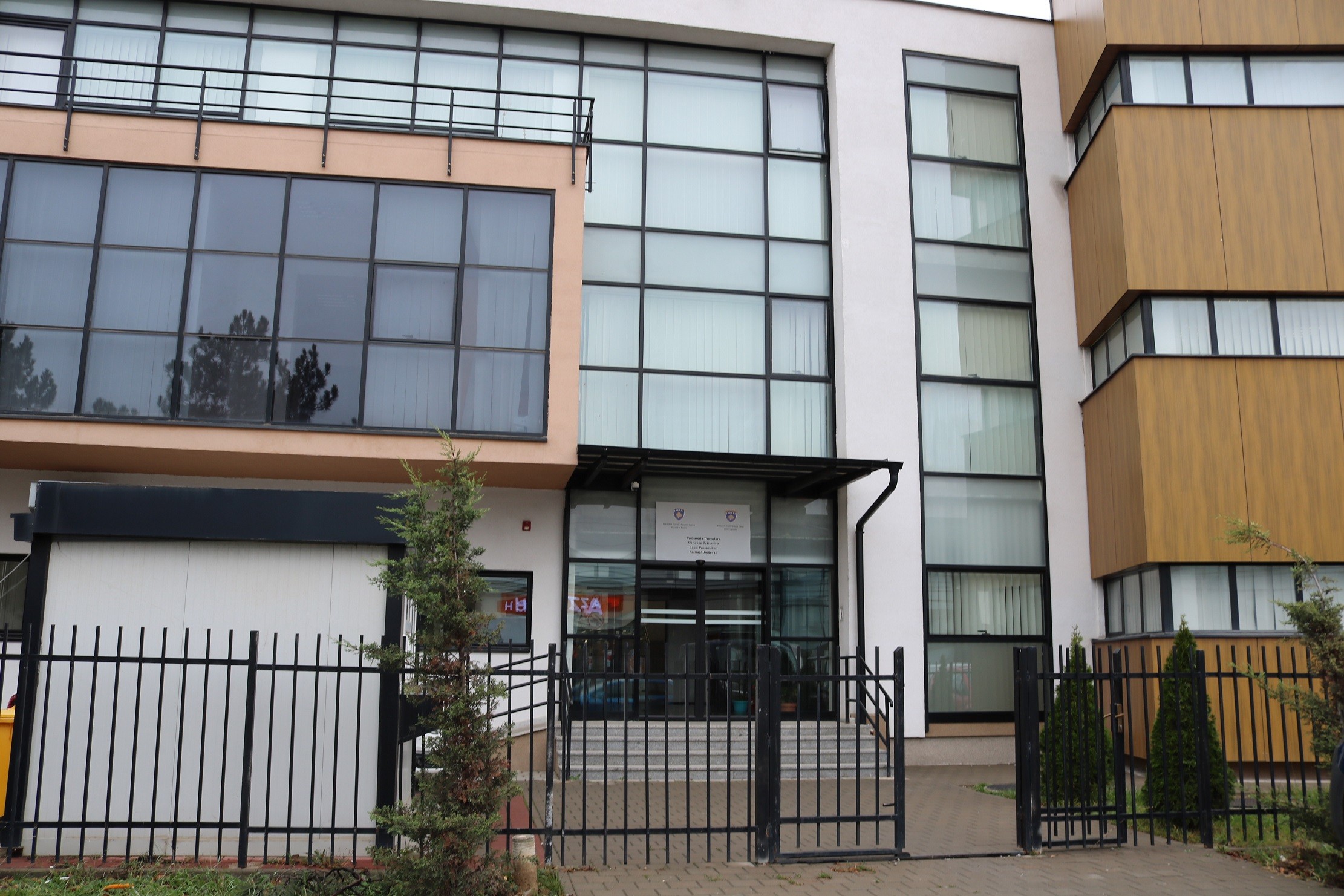 Prokuroria: Shtatzëna e vrarë kishte urdhër-mbrojtje, Policia duhej ta zbatonte