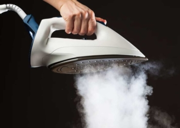 Çfarë duhet të dini përpara se të blini një hekur për hekurosje?