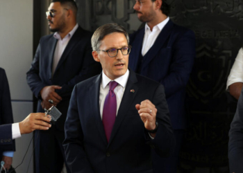 Chollet njofton për anulimin e vizitës në Kosovë: Dola pozitiv me Covid-19