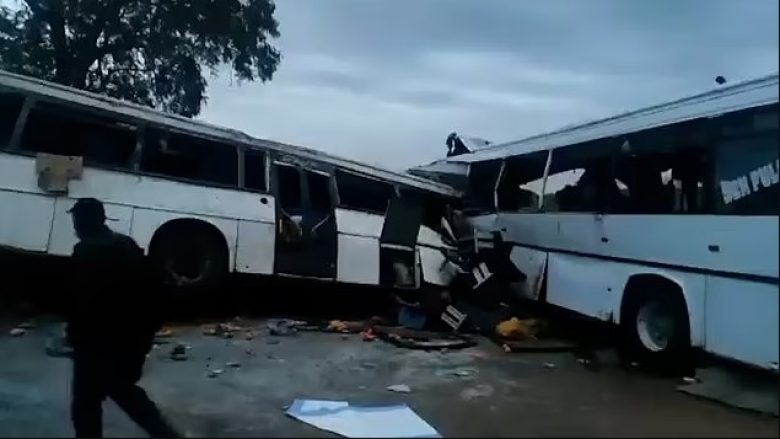 Të paktën 40 të vdekur nga përplasja e dy autobusëve në Senegal