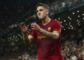 Flet ish-trajneri i Interit