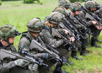 Vritet një ushtar gjatë shkëmbimit të zjarrit në një kazermë në Austri