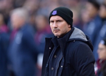 Frank Lampard, në pritje të fatit pas humbjes nga West Ham