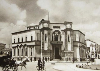 98 vjet më parë Shqipëria është shpallur Republikë