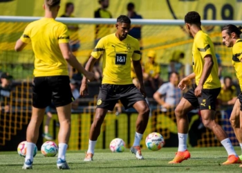 Barcelona nis punën për merkaton e verës, “pengon” rinovimin e sulmuesit me Dortmund