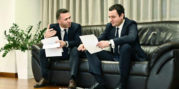 Këshilltari i Kurtit: Ndërkombëtarët shohin potencial për koncesione për Serbinë në Kosovë, më shumë se në Serbi