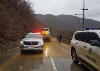 Policia raporton për vështirësi në qarkullim në disa rrugë