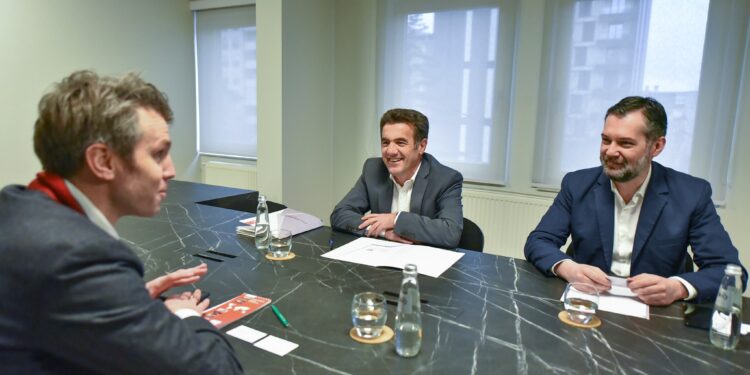 LVV pret drejtorin e FES, Rene Schlee, i thotë se është kundër Asociacionit mbi baza etnike