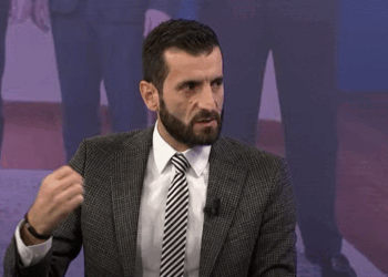 Demhasaj: Qeveria ta shkarkojë Rashiqin nëse nuk pajtohet me qëndrimet e tij për Asociacionin