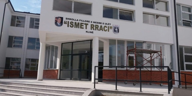 Të hënën rifillon procesi mësimor në Klinë