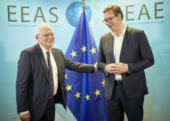 Borrell lavdëron paraqitjen e mbrëmshme të Vuçiqit