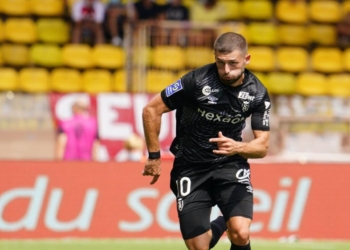 Zeneli nis mbarë 2023, realizon gol të bukur në Kupën e Francës