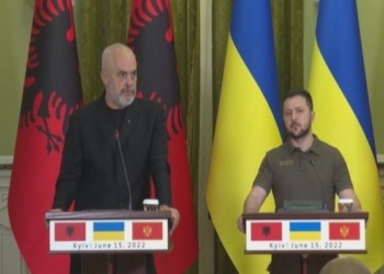 Rama bisedoi me Zelenskyn: Shqipëria ndihmë ushtarake për Ukrainën