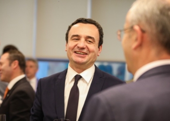 Kurti për “El Pais”: Pres që Spanja të ndryshojë qëndrimin për njohjen e Kosovës